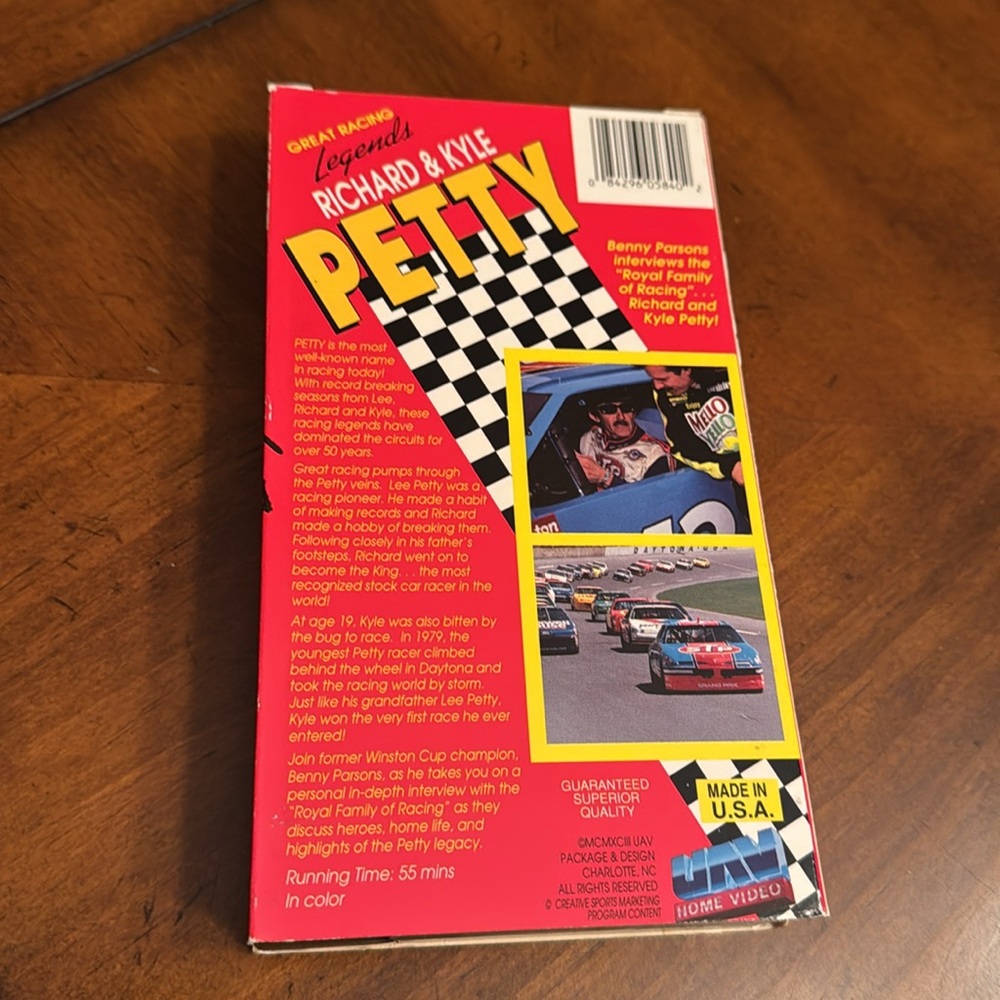 2/$5 Great Racing Legends Petty Racing VHS - Picture 2 of 2